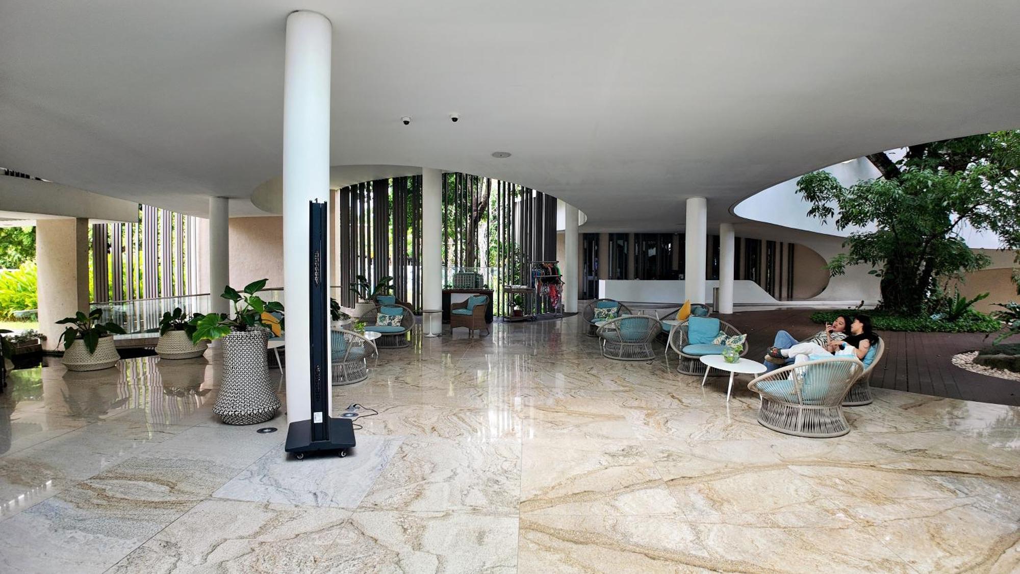 Dominiks Stylish Resort Gem Ocean View Pool Queen Bed At Tambuli 8 Floor Fast Wifi Lapu-Lapu City Exterior photo