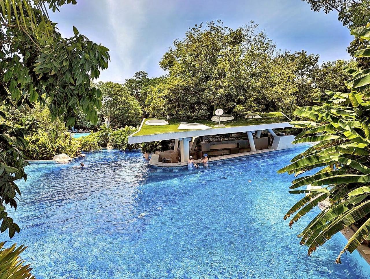Dominiks Stylish Resort Gem Ocean View Pool Queen Bed At Tambuli 8 Floor Fast Wifi Lapu-Lapu City Exterior photo